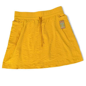 NWT Title Nine Yellow SwiftSnap Skirt - Textured Nimblene - Size L